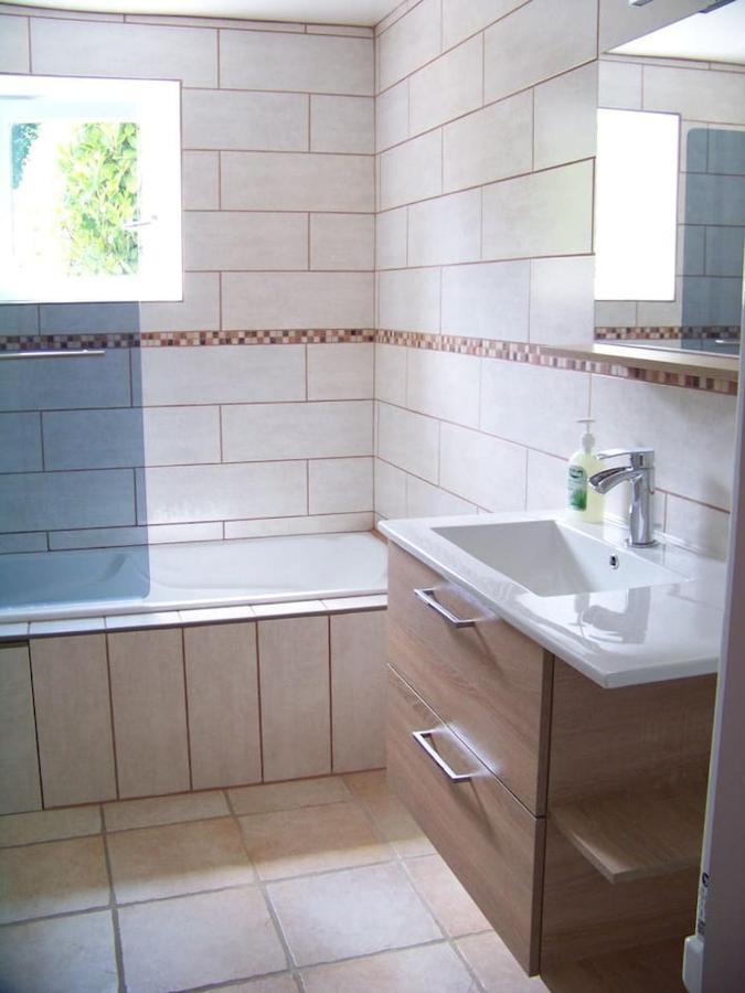 Gite, Jacuzzi & Vin Au Grenier De Madiran Exteriör bild